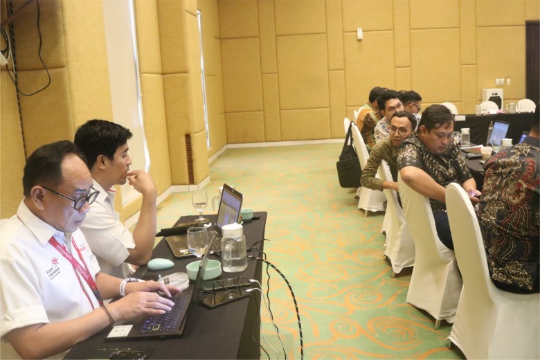 Implementasi layanan SATU untuk konsolidasi BPR Nusamba Wilayah Bali Nusra 